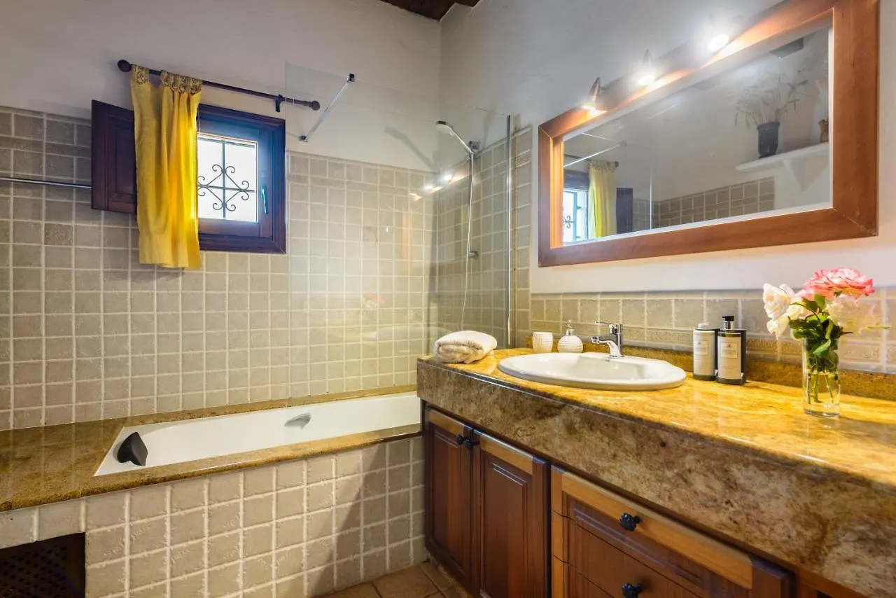 Villa Can Curreu 산트 카를레스 데 페랄타