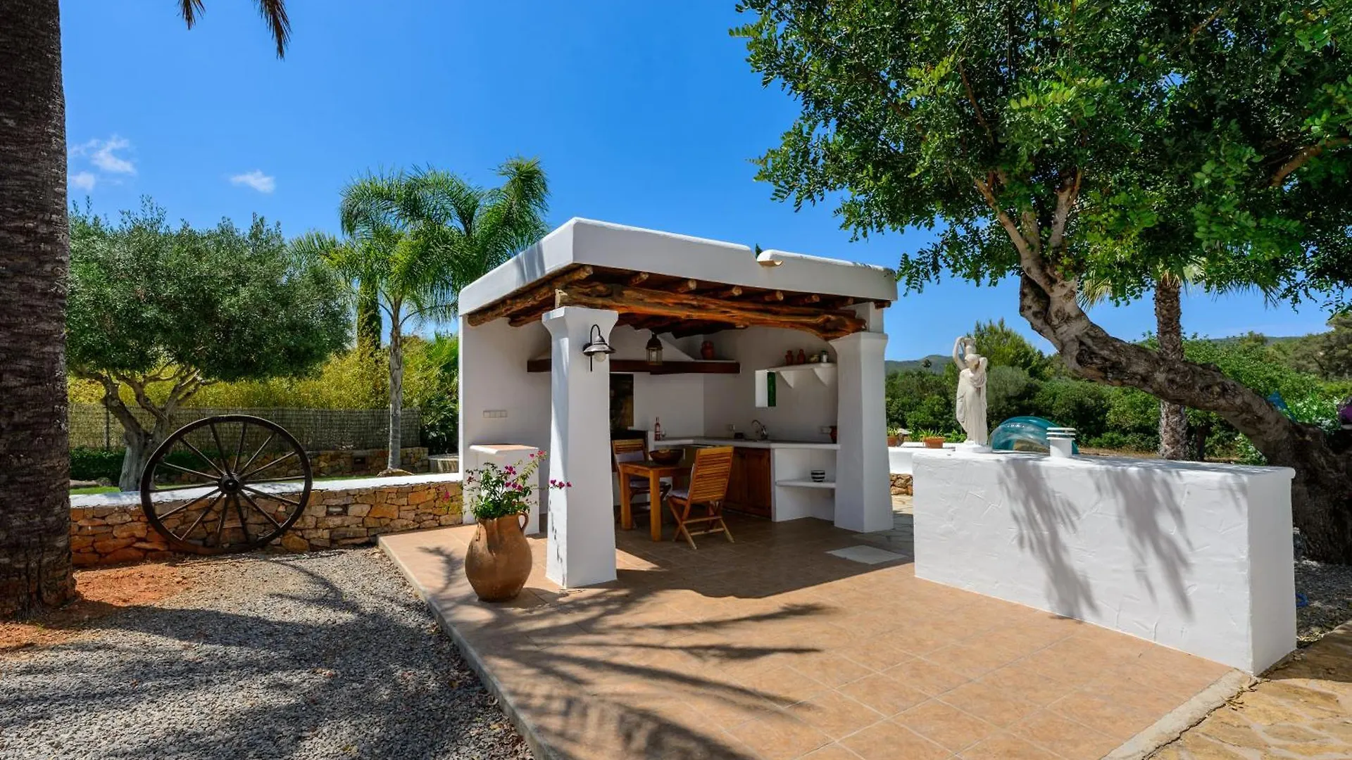 Villa Can Curreu Sant Carles de Peralta 0*,